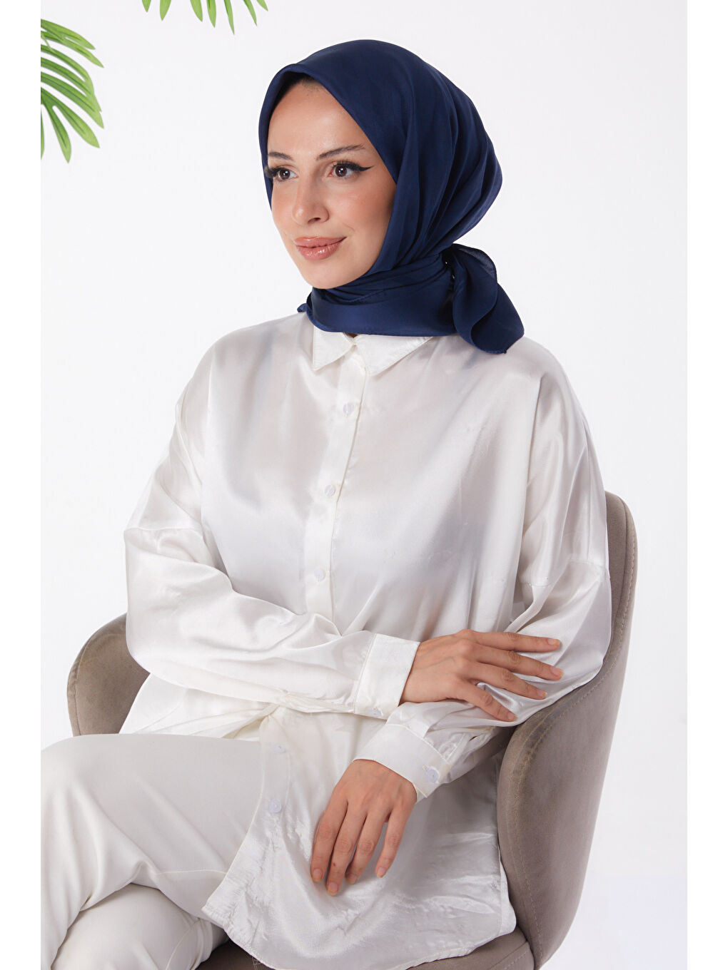 Eşarp Lacivert - 26018