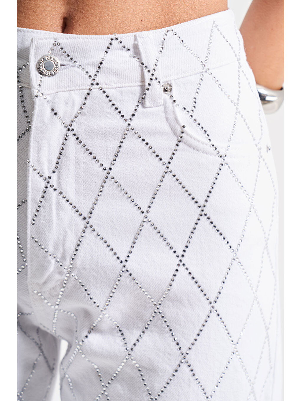 Kadın Beyaz Renk Rita T5s5-2 Straight Fit Parlak Taşlı Yüksek Bel Tasarım Denim Jean-3