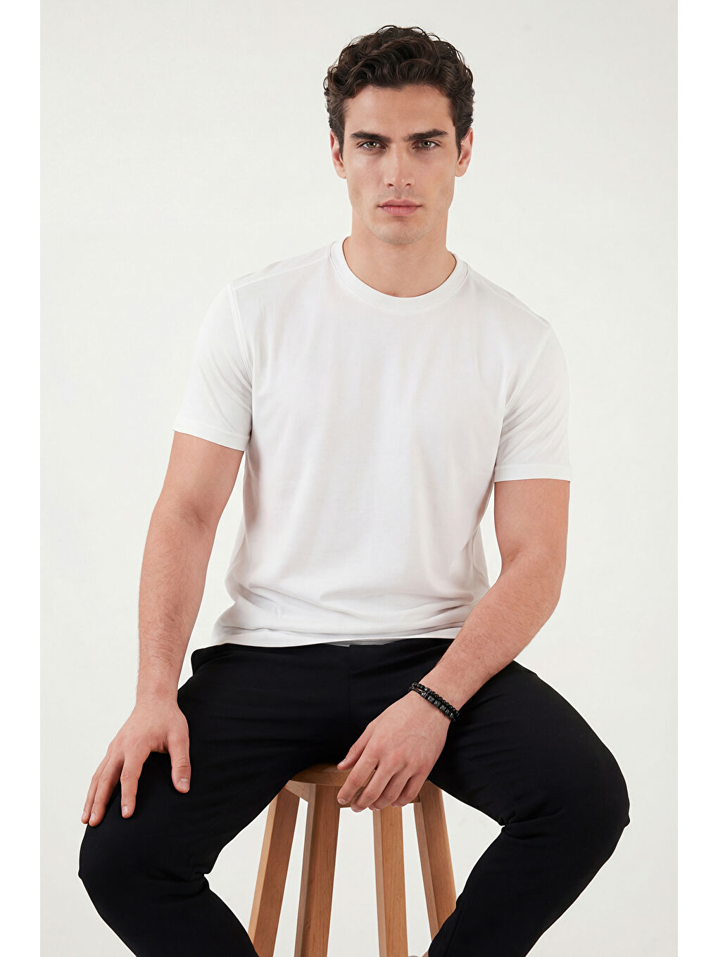 Ekru Pamuklu Regular Fit Bisiklet Yaka T Shirt 5904063-2