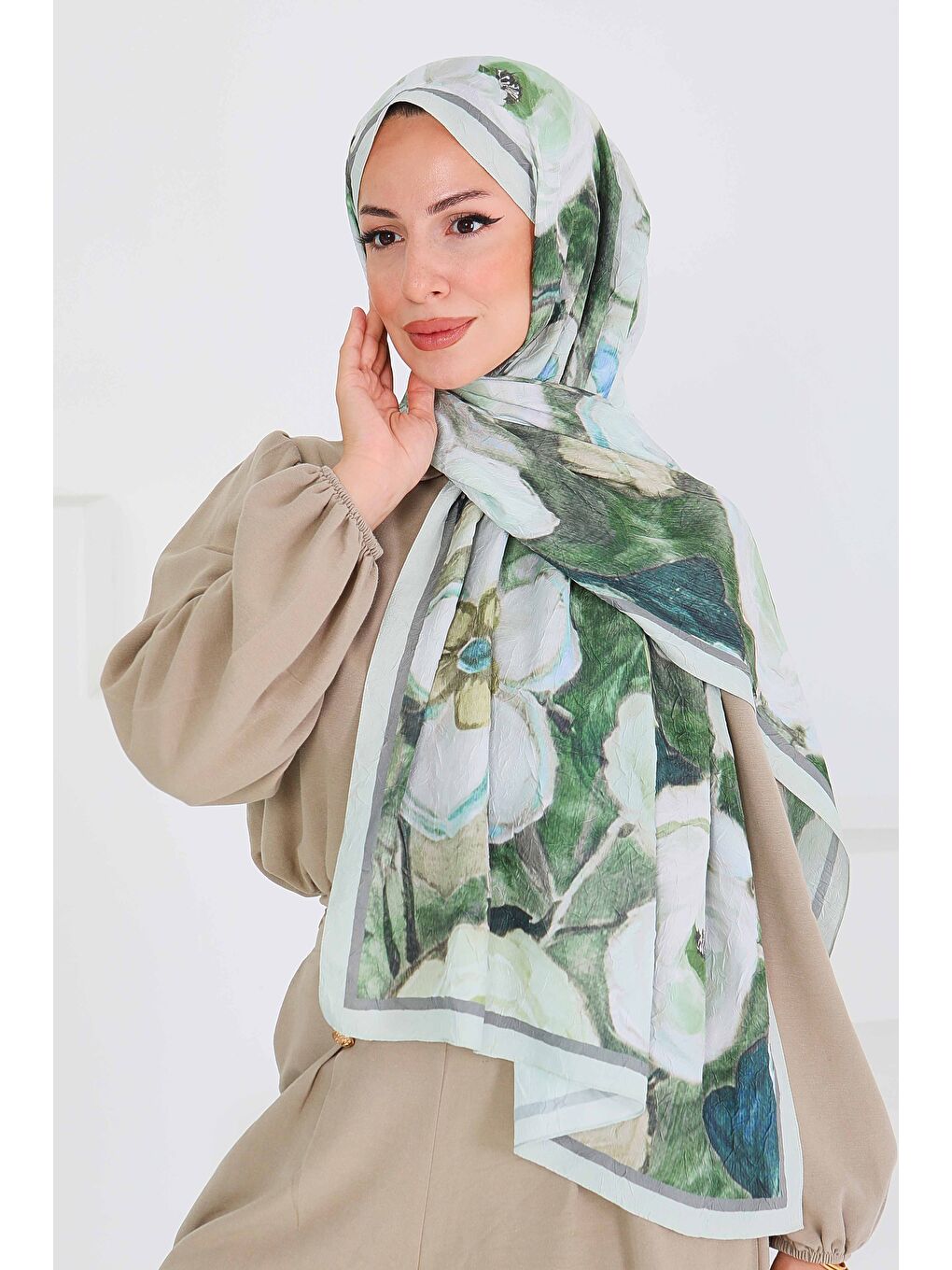 Yeşil Desenli Bambu Kare Şal Mint - 27523-1