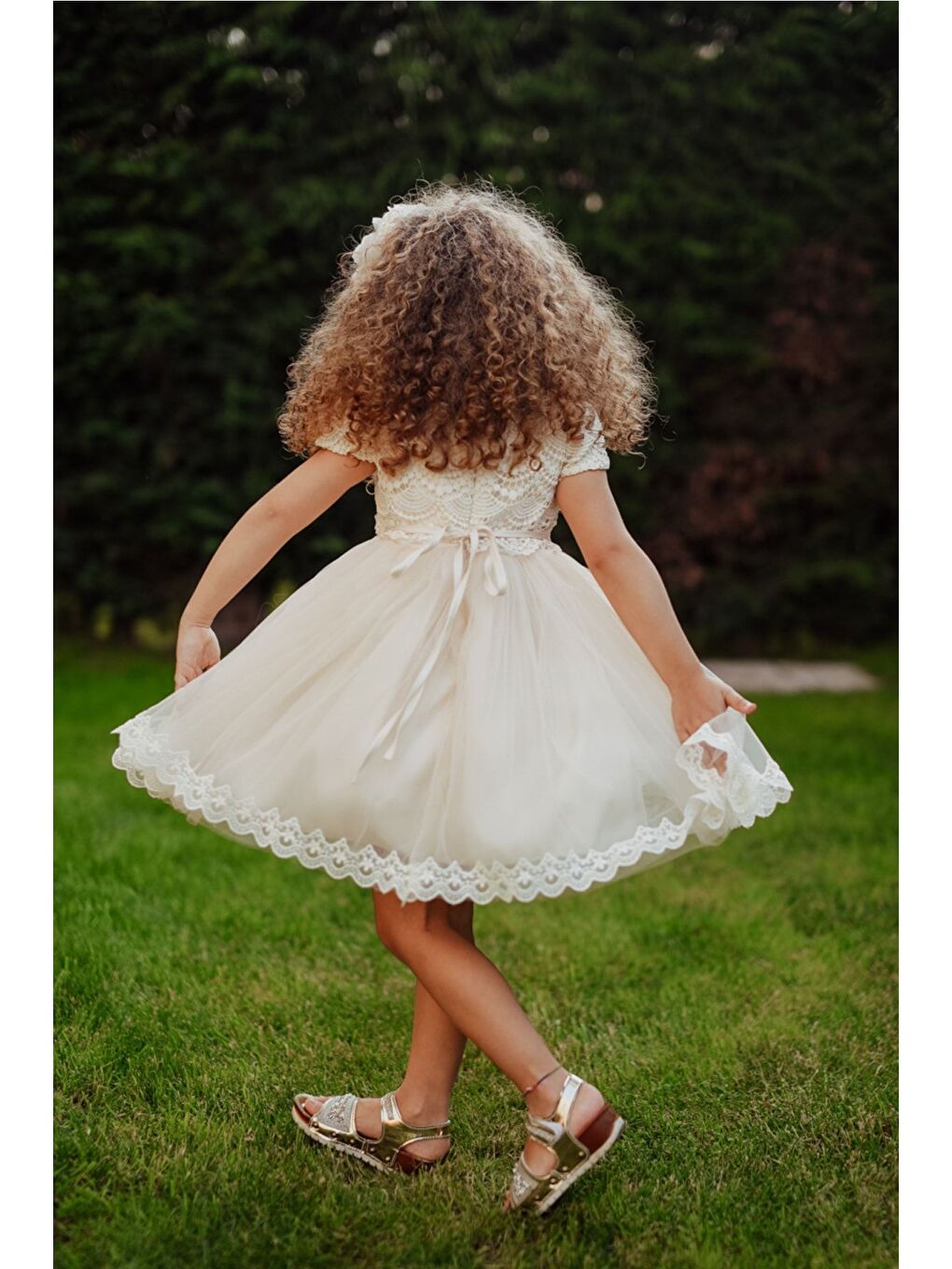 Ekru Saç Aksesuarlı Kısa Abiye Elbise, Kız Çocuk Parti Elbisesi, Dantel Detaylı Elbise_T2231-2