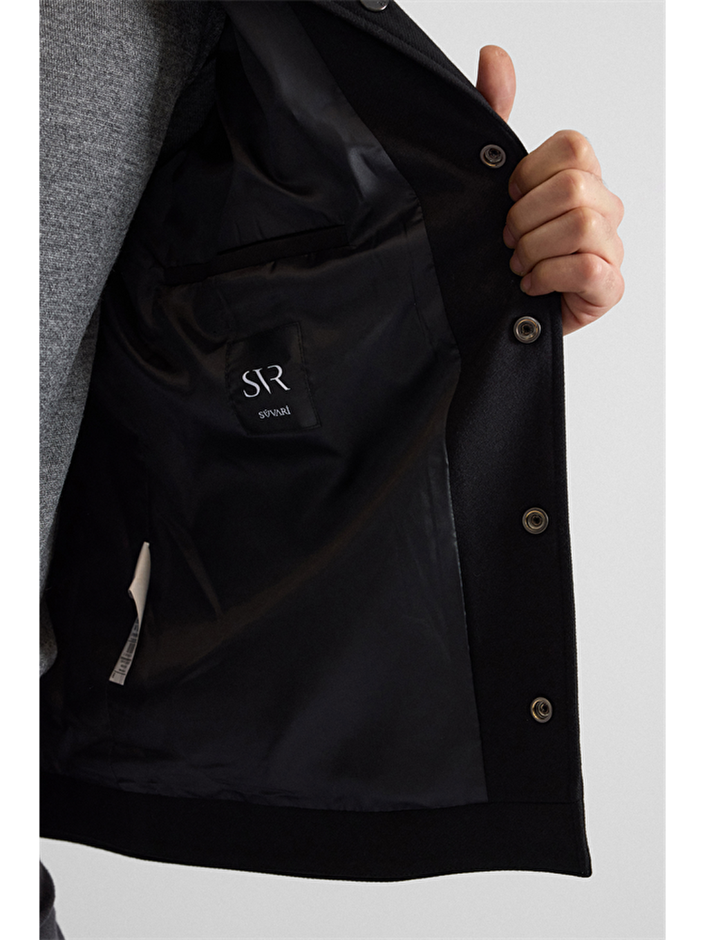 Siyah Regular Klasik Yaka Kapaklı Cep Mont-3