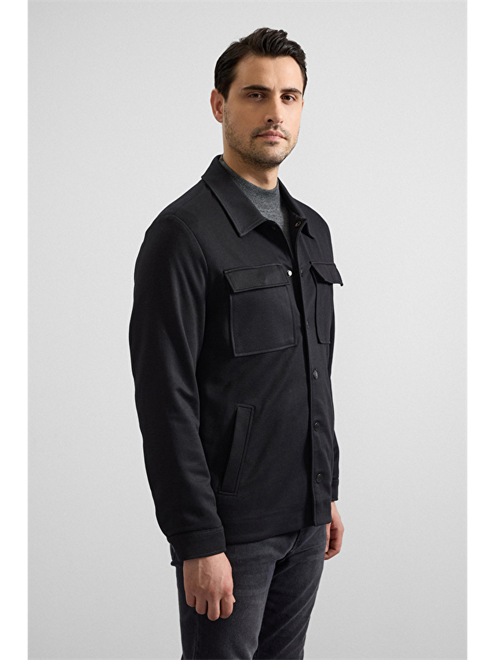 Siyah Regular Klasik Yaka Kapaklı Cep Mont-5