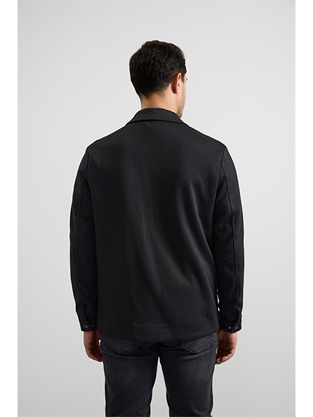 Siyah Regular Klasik Yaka Kapaklı Cep Mont-6