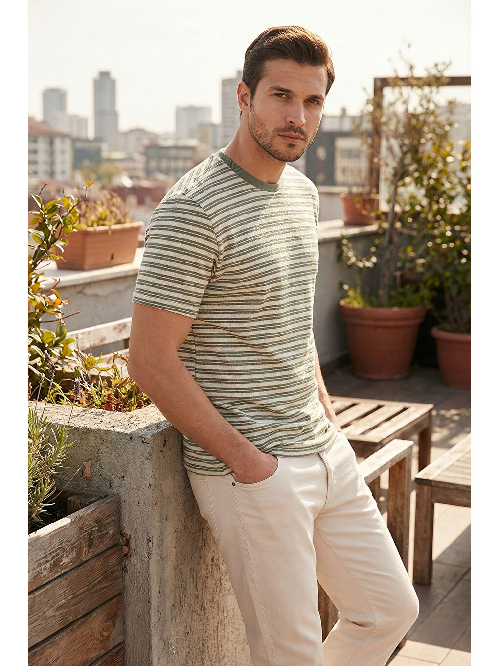 Yeşil Pamuklu Regular Fit Bisiklet Yaka T Shirt 5904027-1