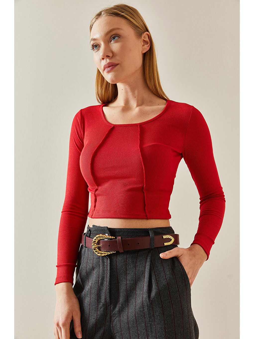 Kırmızı Yuvarlak Yaka Kaşkorse Crop Basic Bluz 4KXK2-47888-04-3