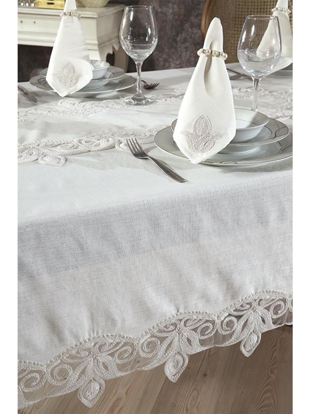 Ekru Fikriye Masa Örtüsü 26 Parça Krem-2