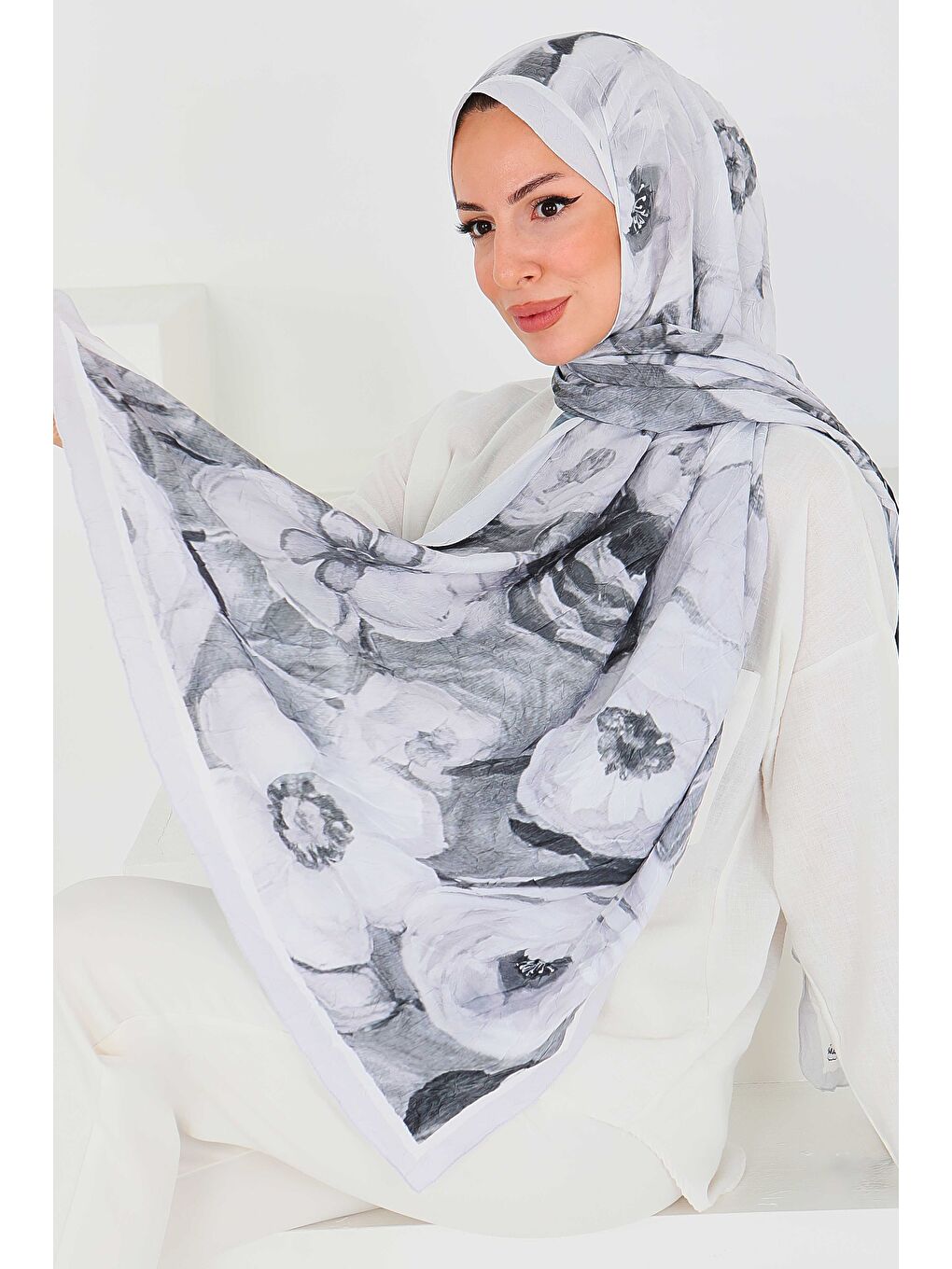 Desenli Bambu Kare Şal Gri - 27523