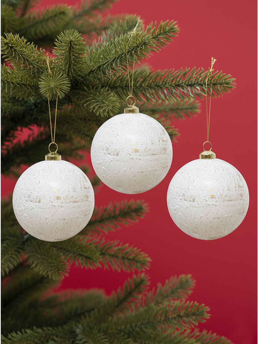 Sarı Eskitme Görünümlü Retro Yılbaşı Topu Beyaz Gold 8 cm – 3'lü-1