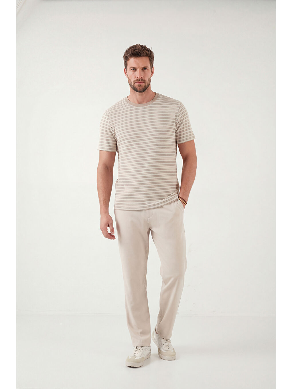 Bej Pamuklu Regular Fit Bisiklet Yaka T Shirt 5904027-1