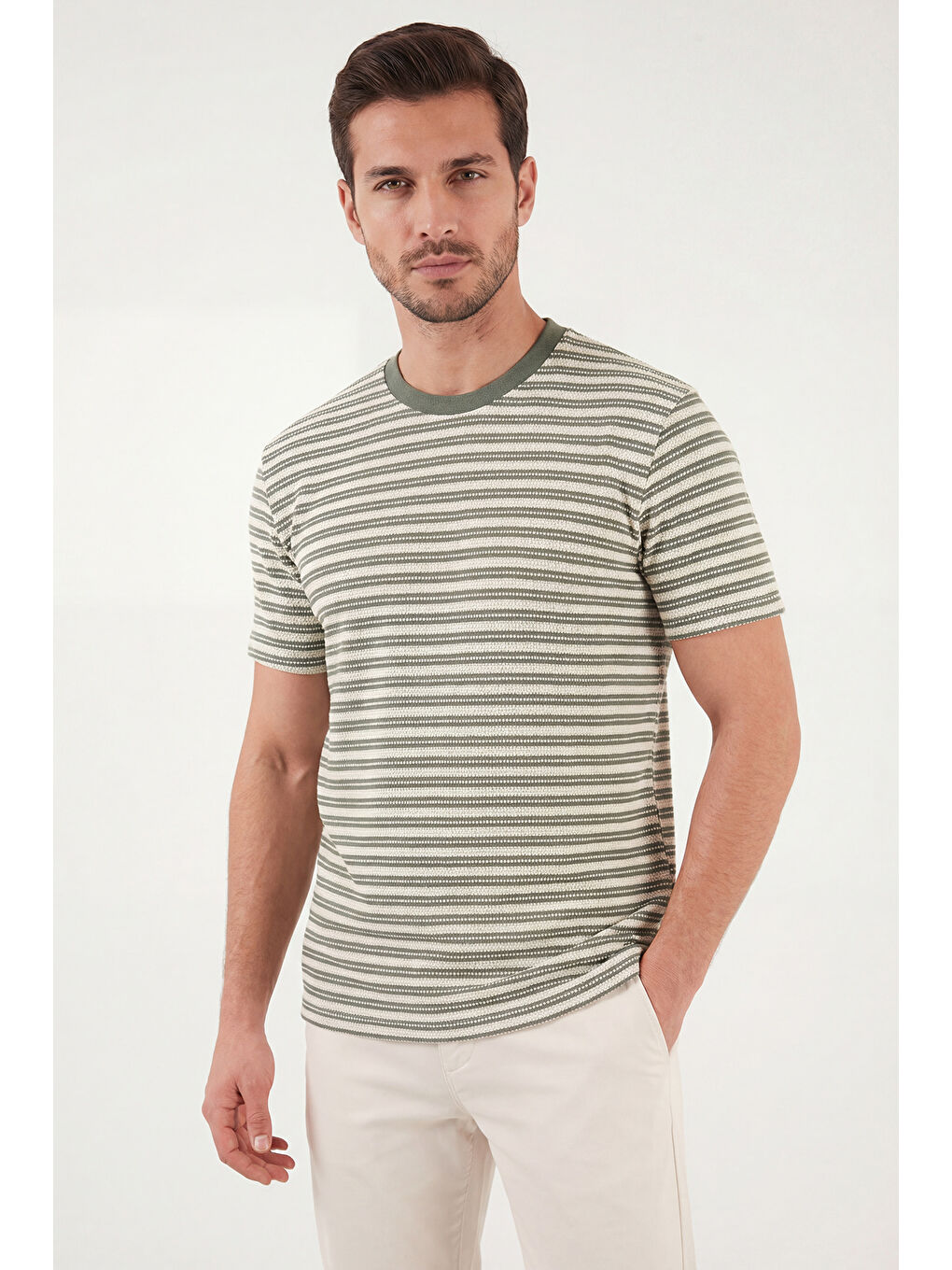 Yeşil Pamuklu Regular Fit Bisiklet Yaka T Shirt 5904027-3