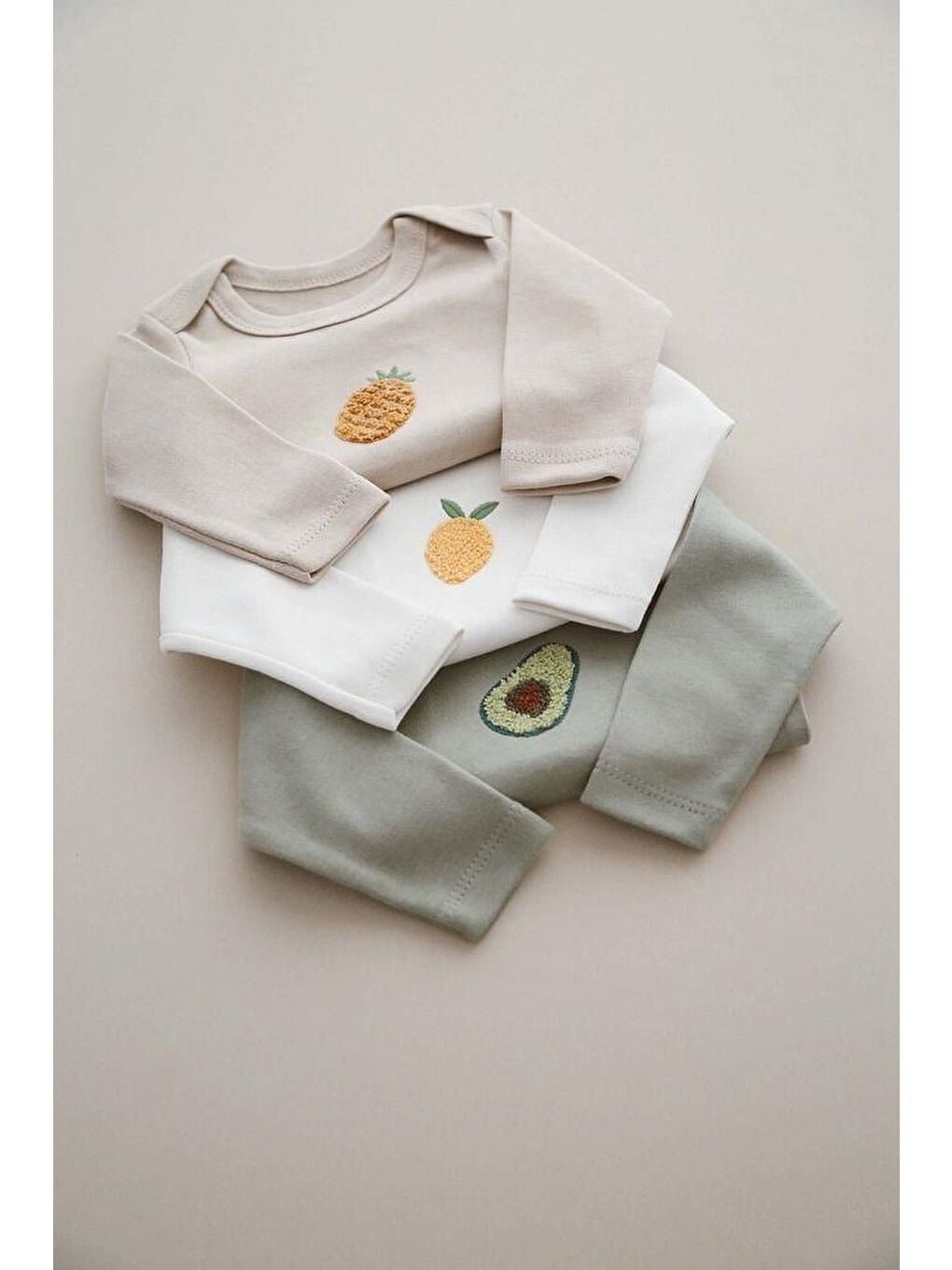 Bej 3Lü Nakışlı Çıt Çıtlı Uzun Kollu Body-Zıbın Model 3-3