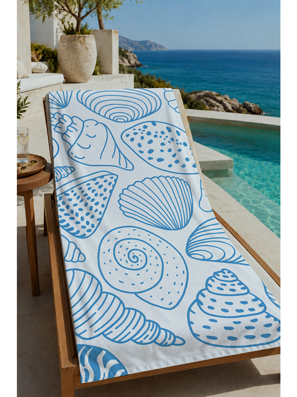 Mavi Beyaz Çizgisel Deniz Kabuğu Desenli 70x150 Cm Dijital Baskılı Plaj Ve Banyo Havlusu