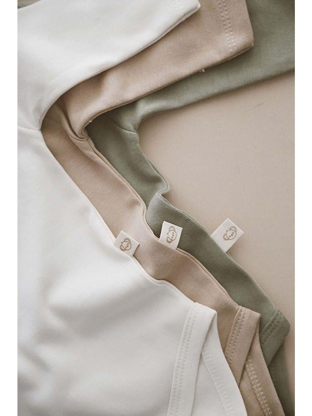 Bej 3Lü Nakışlı Çıt Çıtlı Uzun Kollu Body-Zıbın Model 3-5