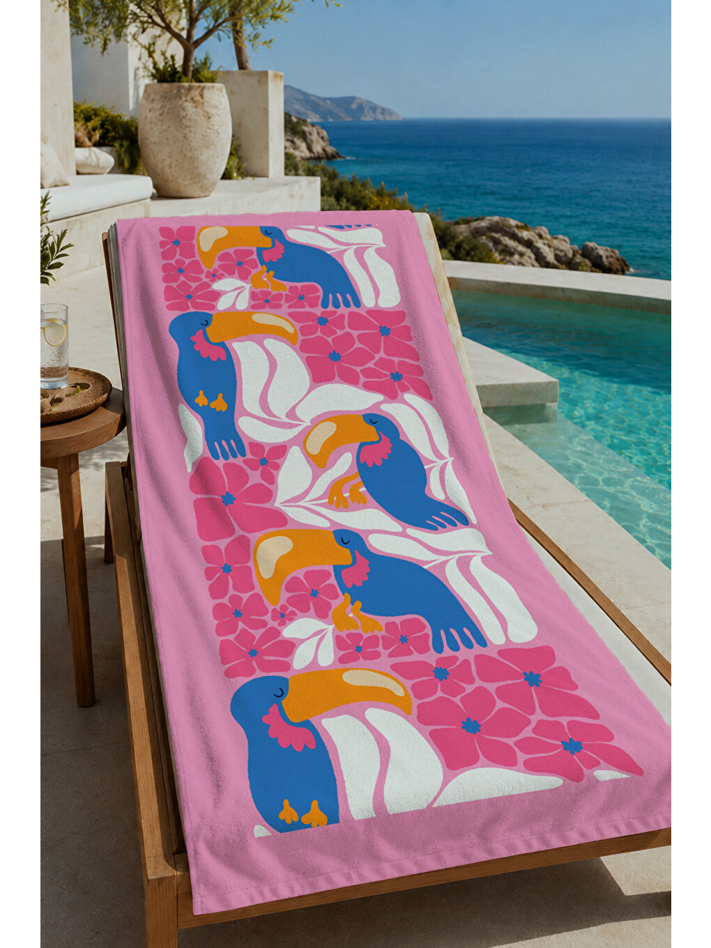 Pembe Zemin Renkli Desenli 70x150 Cm Dijital Baskılı Plaj Ve Banyo Havlusu