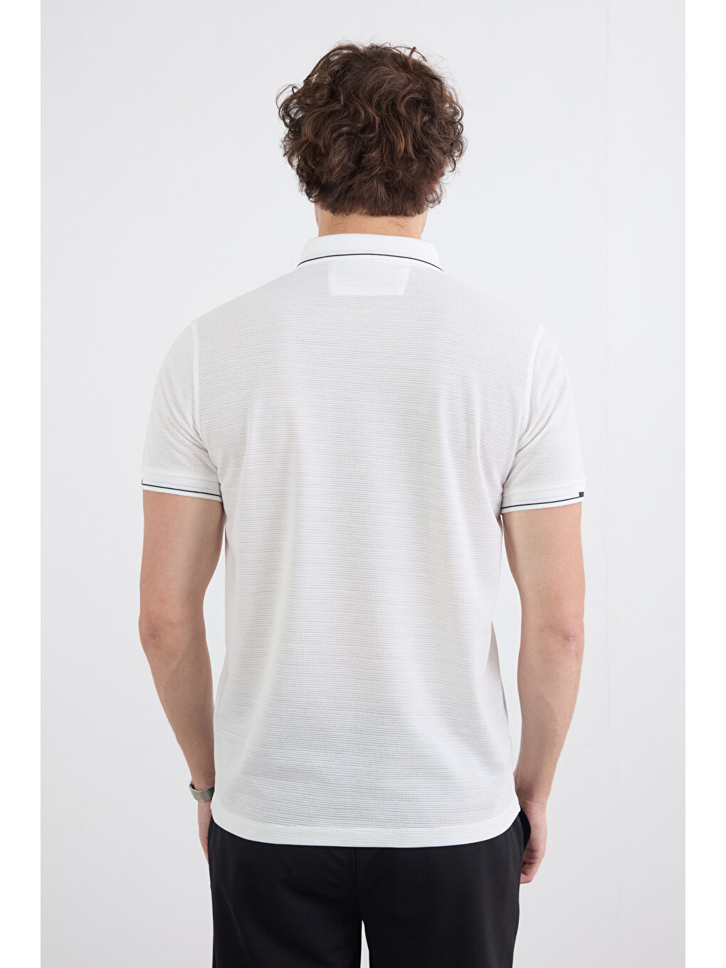 Beyaz Basic Yarım Düğmeli Polo Yaka Slim Fit Tişört-3