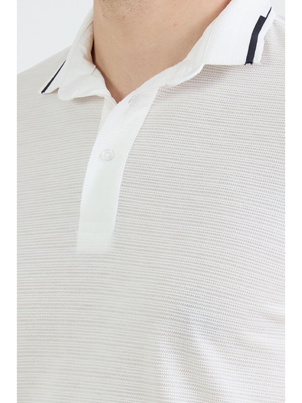 Beyaz Basic Yarım Düğmeli Polo Yaka Slim Fit Tişört-4
