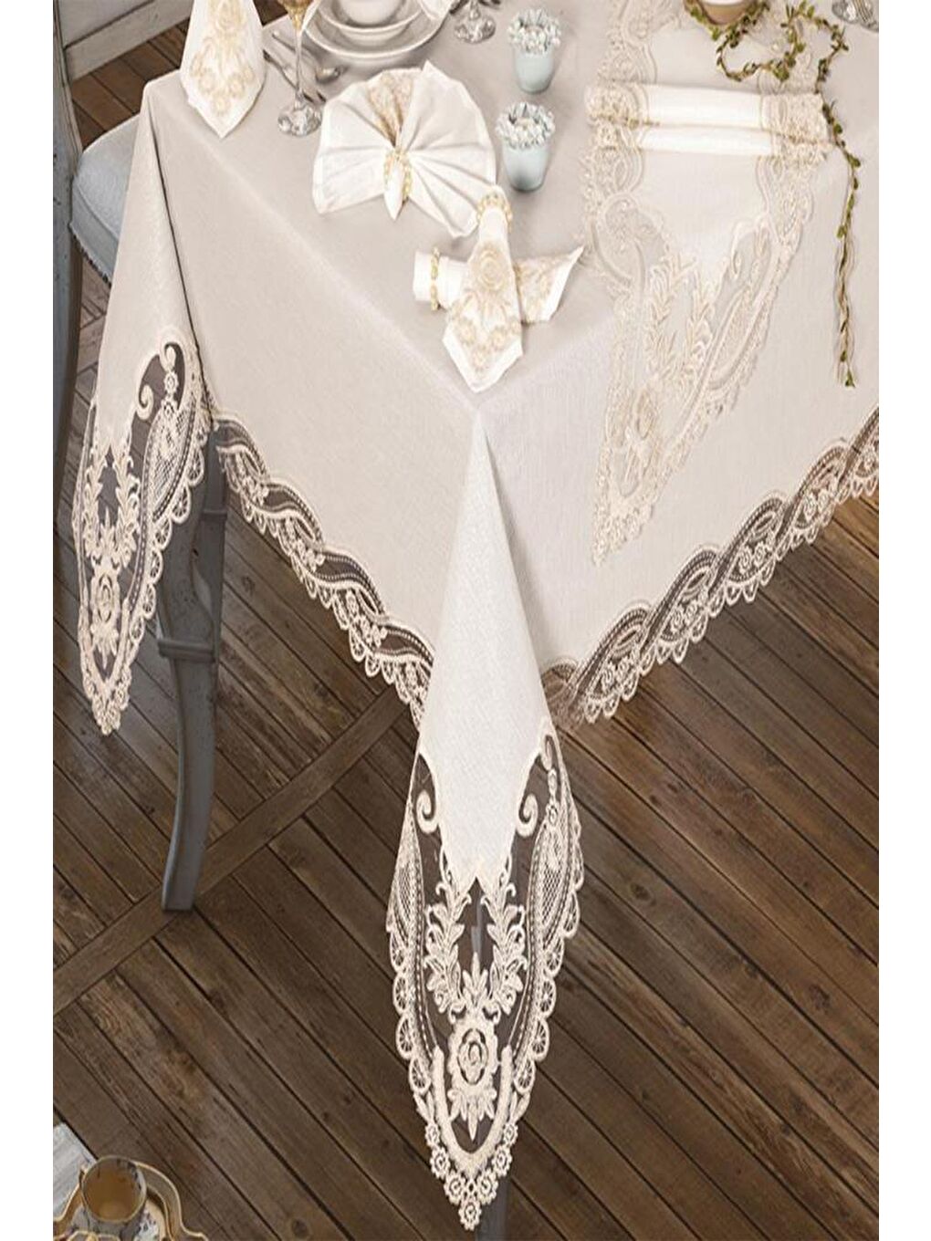 Ekru İhtişam Masa Örtüsü 26 Parça Krem-3