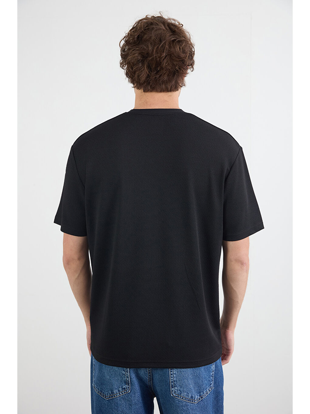 Siyah Basic Jakarlı Bisiklet Yaka Tişört-3