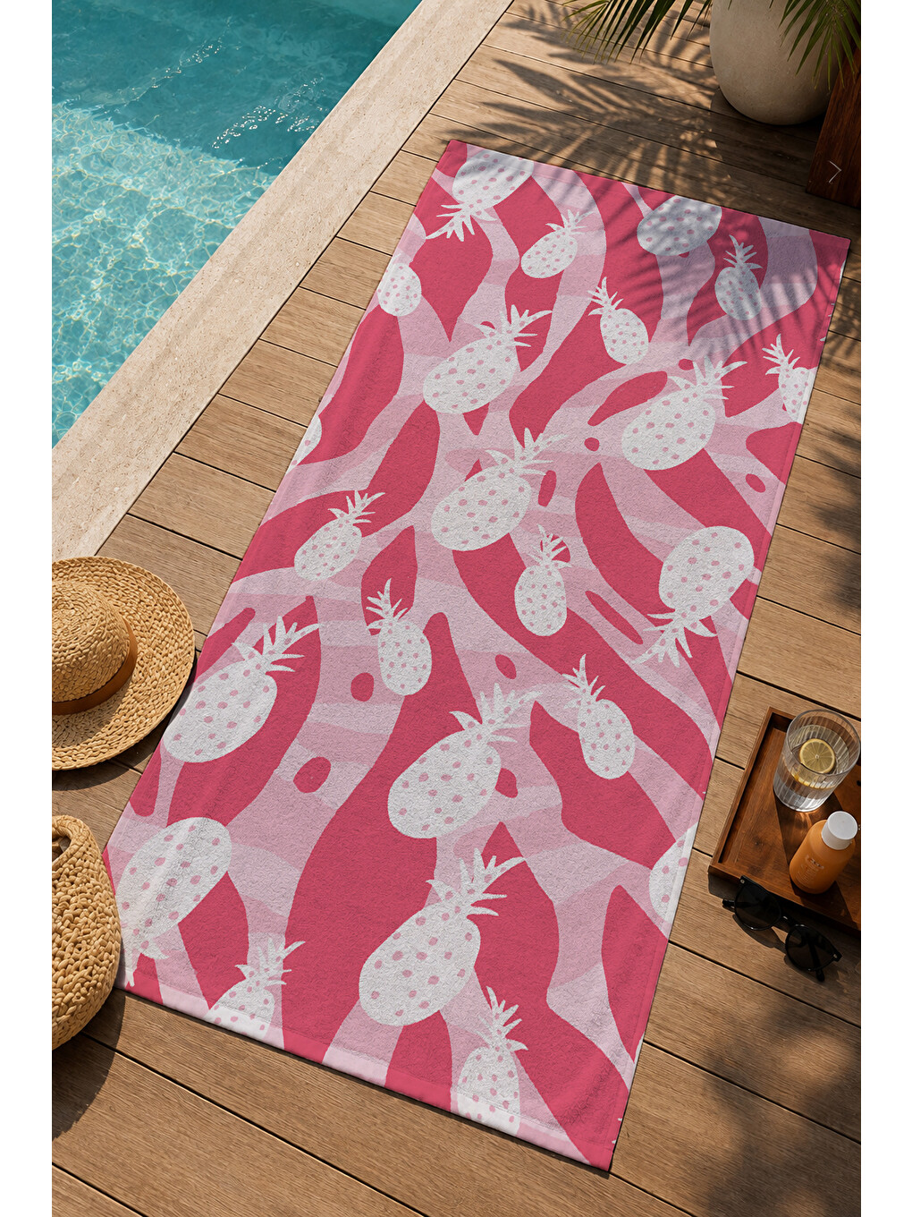 Pembe Beyaz Ananas Desenli 70x150 Cm Dijital Baskılı Plaj Ve Banyo Havlusu-2