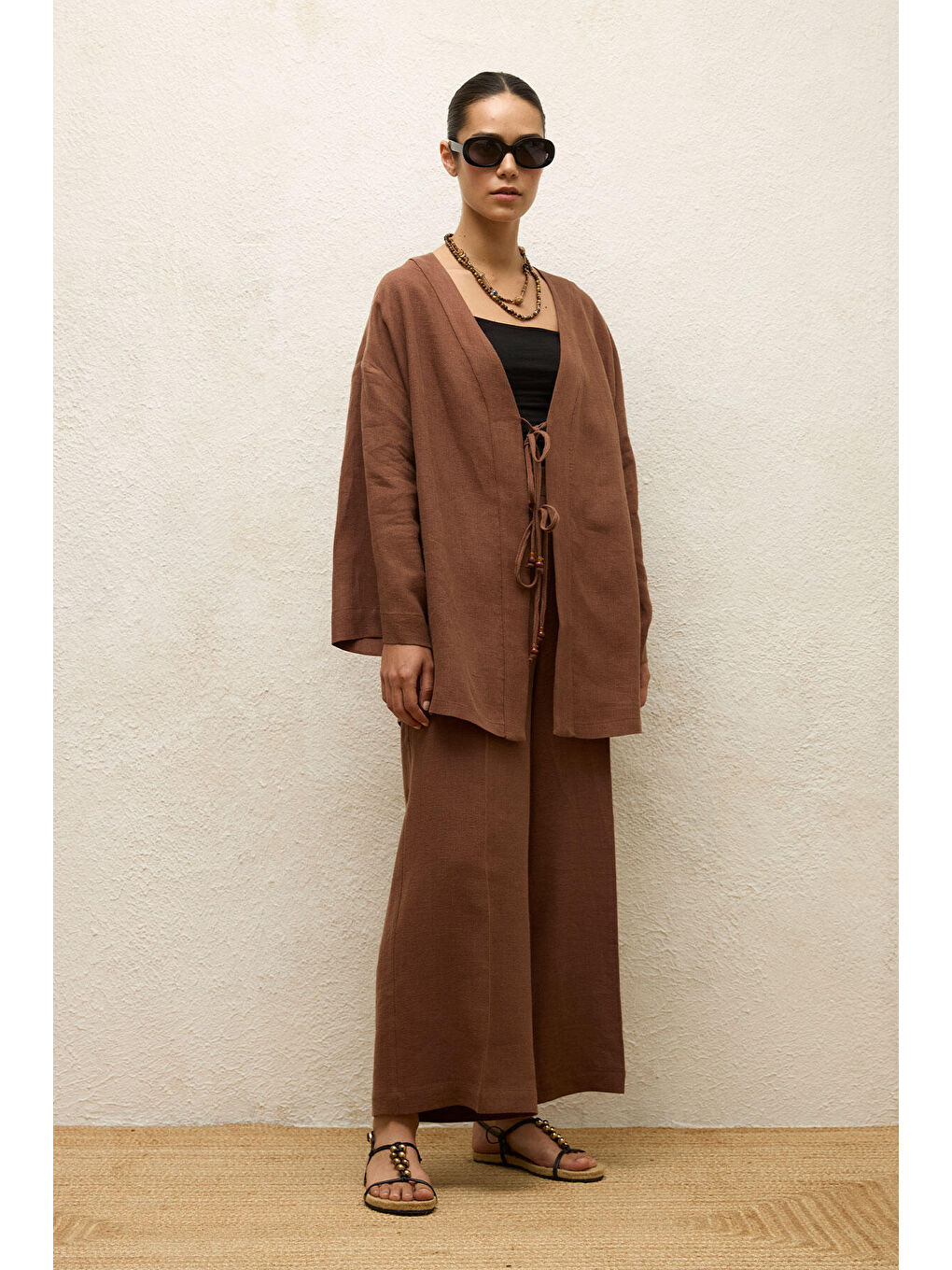 Kahverengi ÜTÜ İZLİ KETEN PANTOLON KAHVERENGİ-2