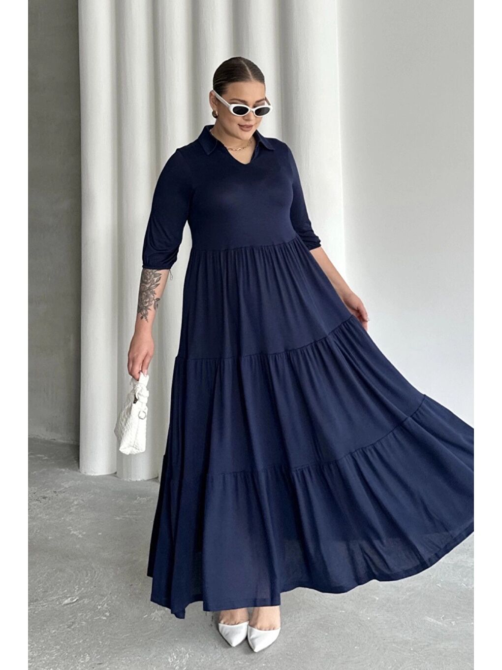 Lacivert Büyük Beden V Yaka Yarım Kollu Beli Lastikli Uzun Elbise T44-3