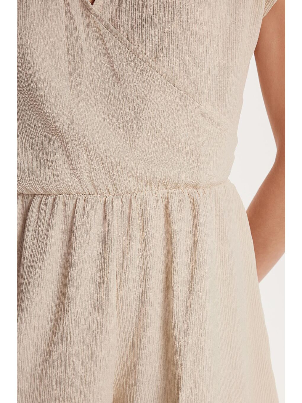 Bej Kadın Regular Fit Kısa Kollu V Yaka Taş Rengi Tulum-2