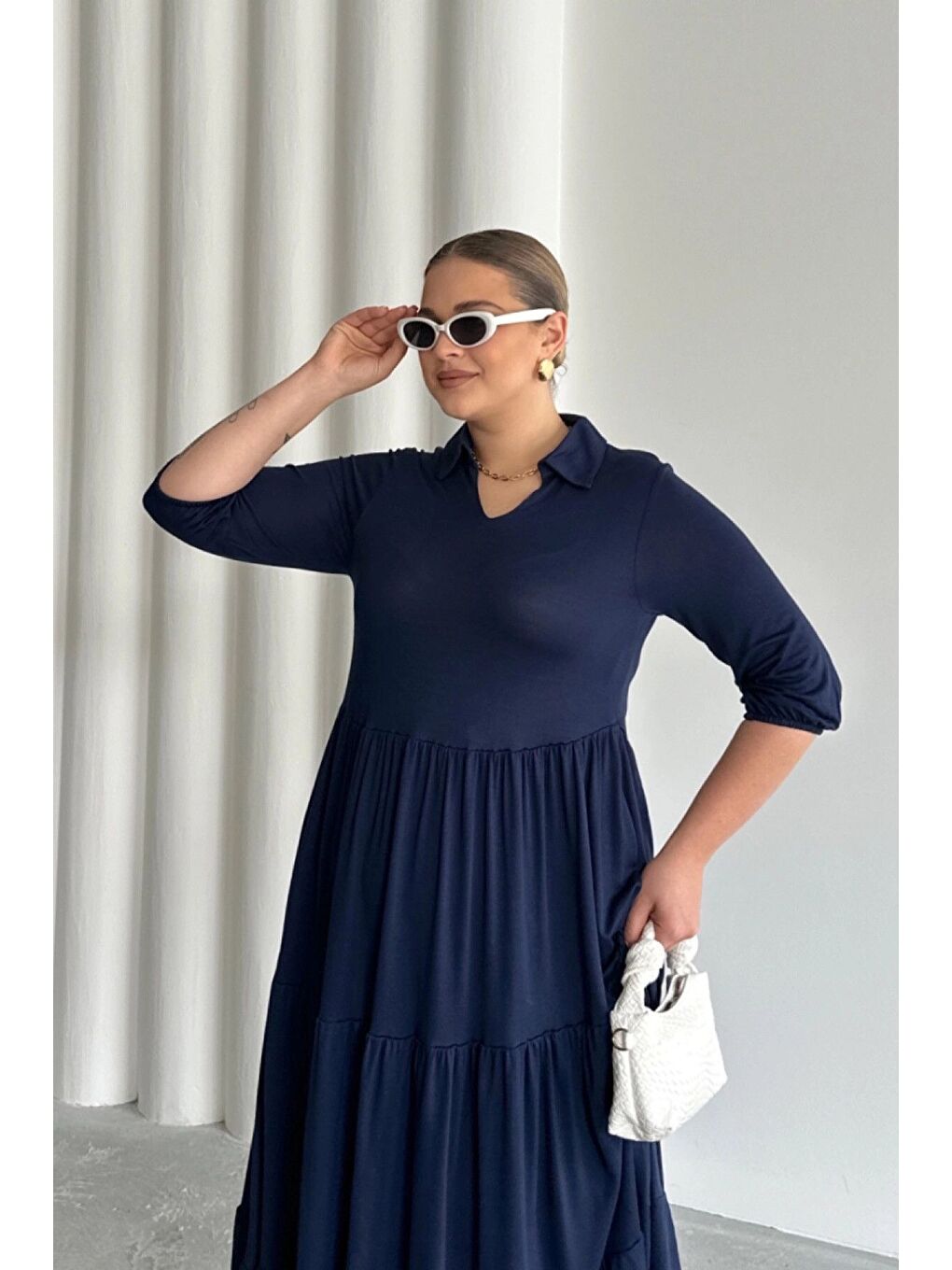 Lacivert Büyük Beden V Yaka Yarım Kollu Beli Lastikli Uzun Elbise T44-5