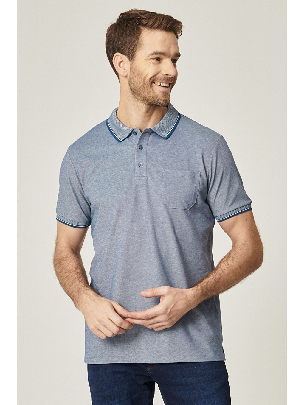 Lacivert Erkek İndigo-Beyaz Pamuklu Comfort Fit Rahat Kesim Polo Yaka Cepli Tişört-1