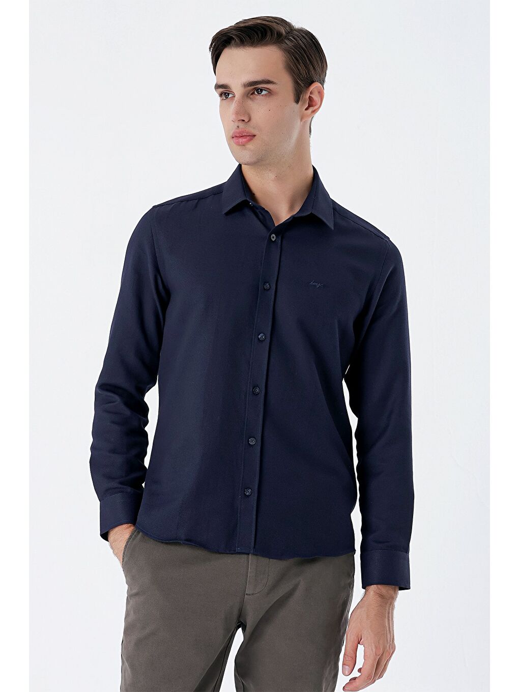 Koyu Lacivert Uzun Kollu Armürlü Cepsiz Klasik Slim Fit Gömlek 1004235149