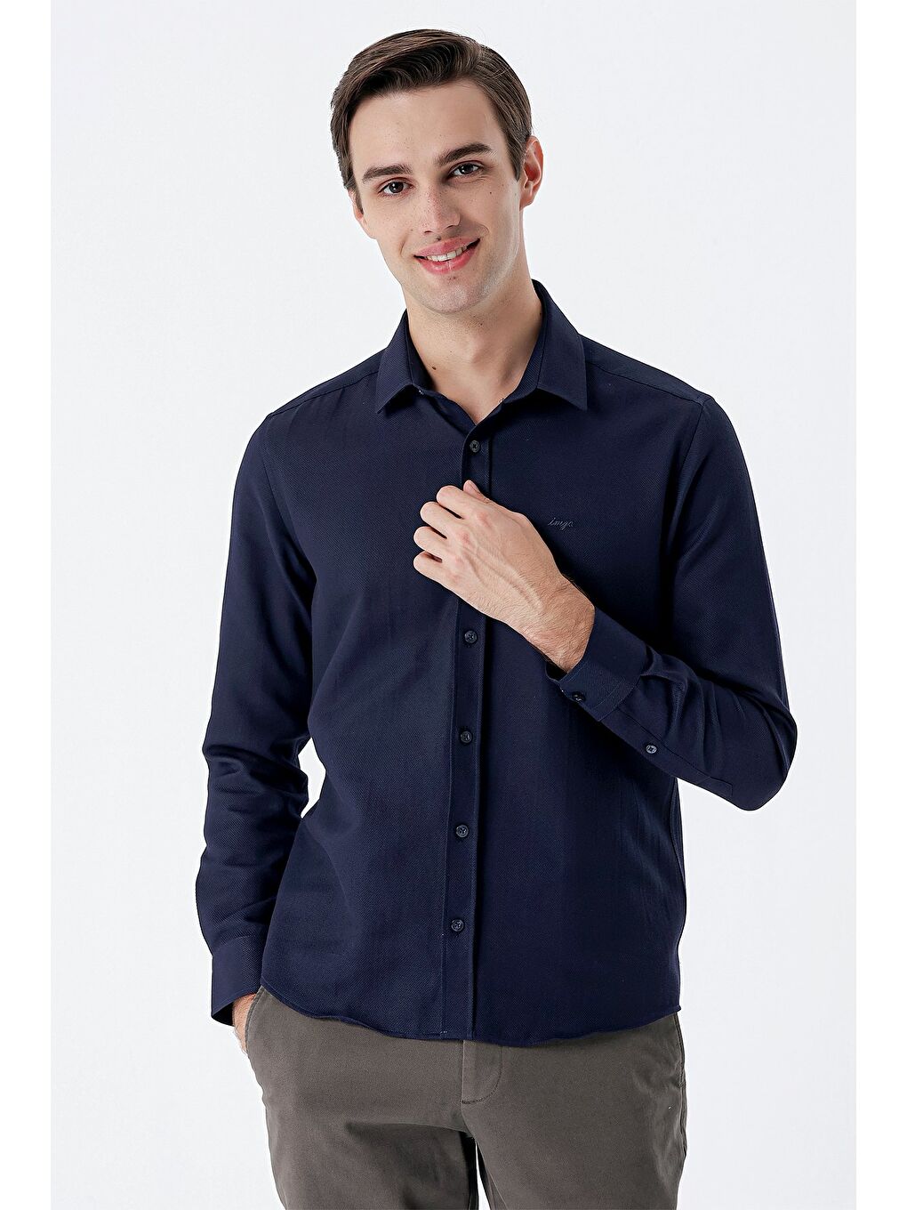 Koyu Lacivert Uzun Kollu Armürlü Cepsiz Klasik Slim Fit Gömlek 1004235149-1