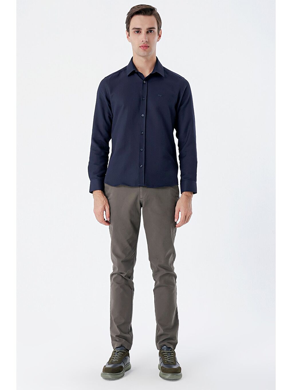 Koyu Lacivert Uzun Kollu Armürlü Cepsiz Klasik Slim Fit Gömlek 1004235149-3