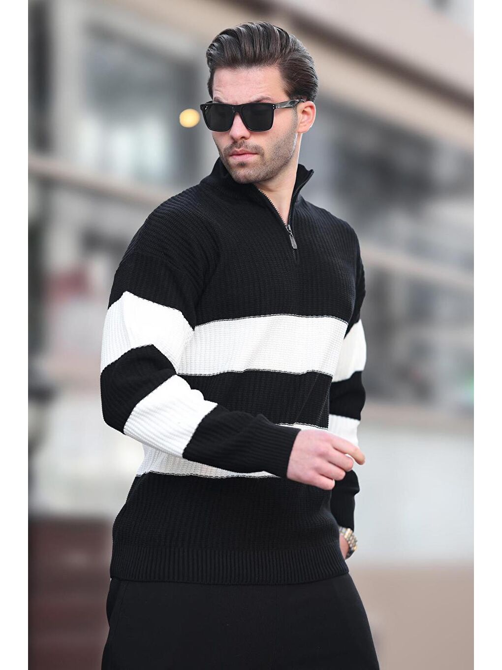 Siyah Fermuar Yaka Çizgili Erkek Kazak E7272-1