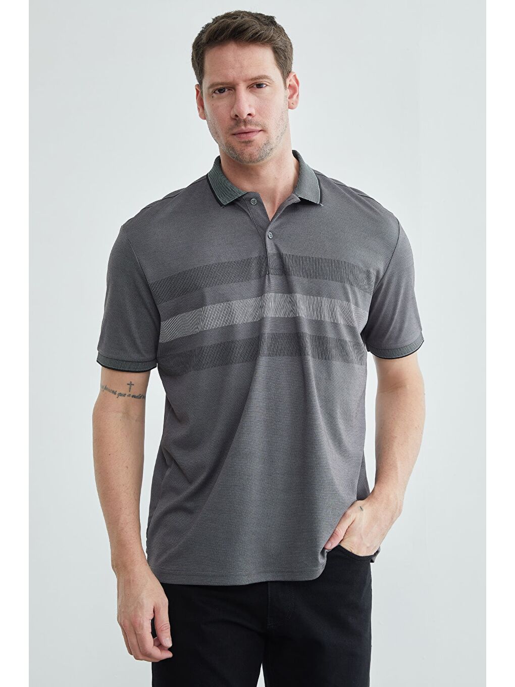 Gri Şeritli Düğmeli Polo Yaka Tişört-1