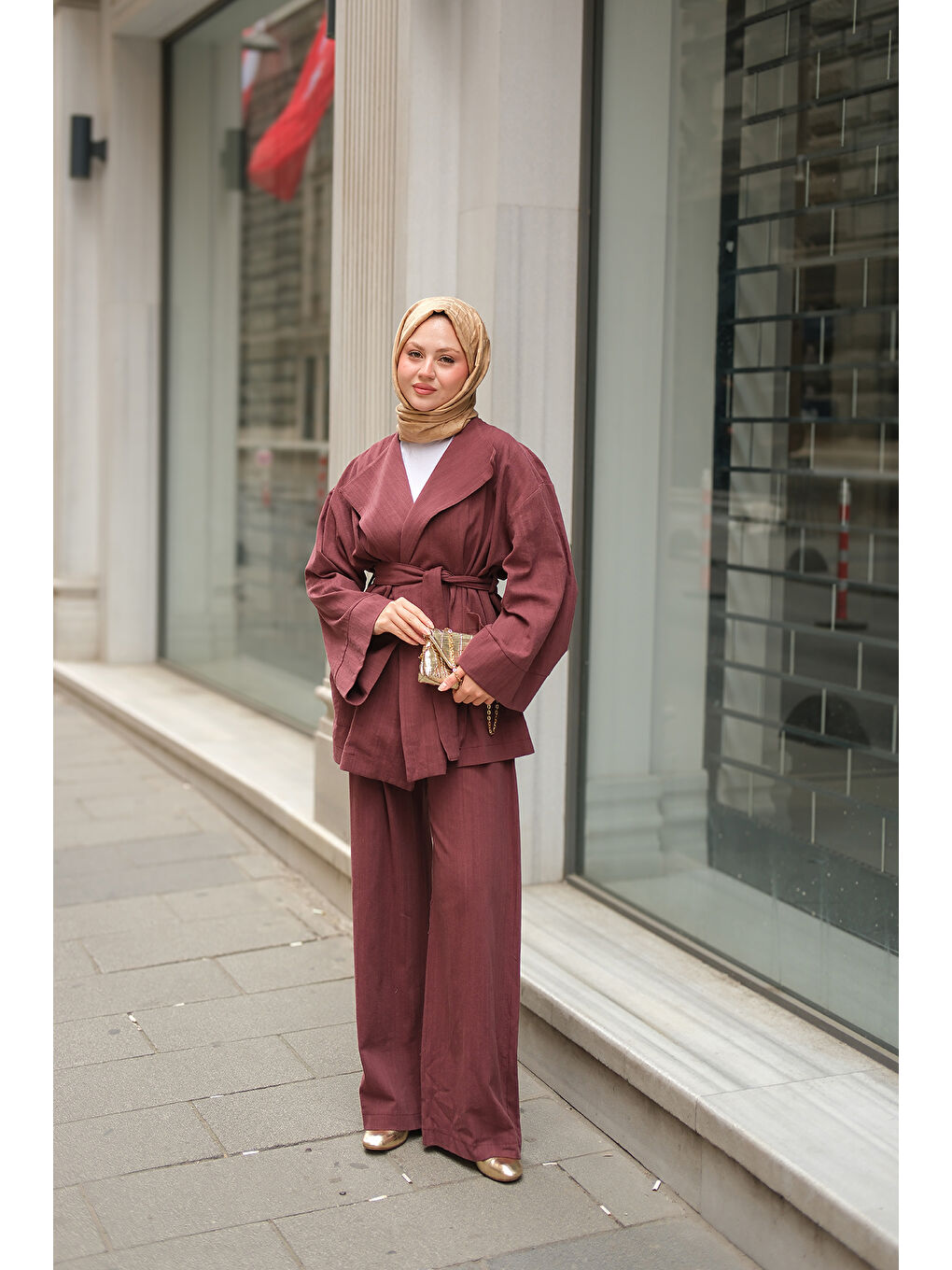 Kadın Geniş Yakalı Takım Mürdüm-2