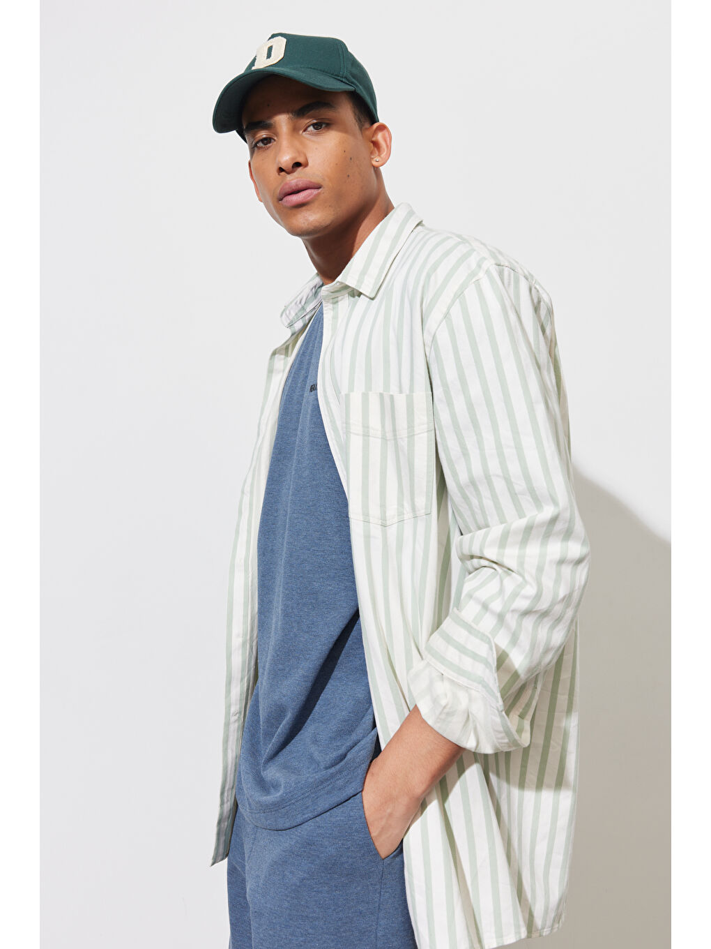 İndigo Erkek Oversize Bisiklet Yaka Pamuklu Baskılı Tişört-5