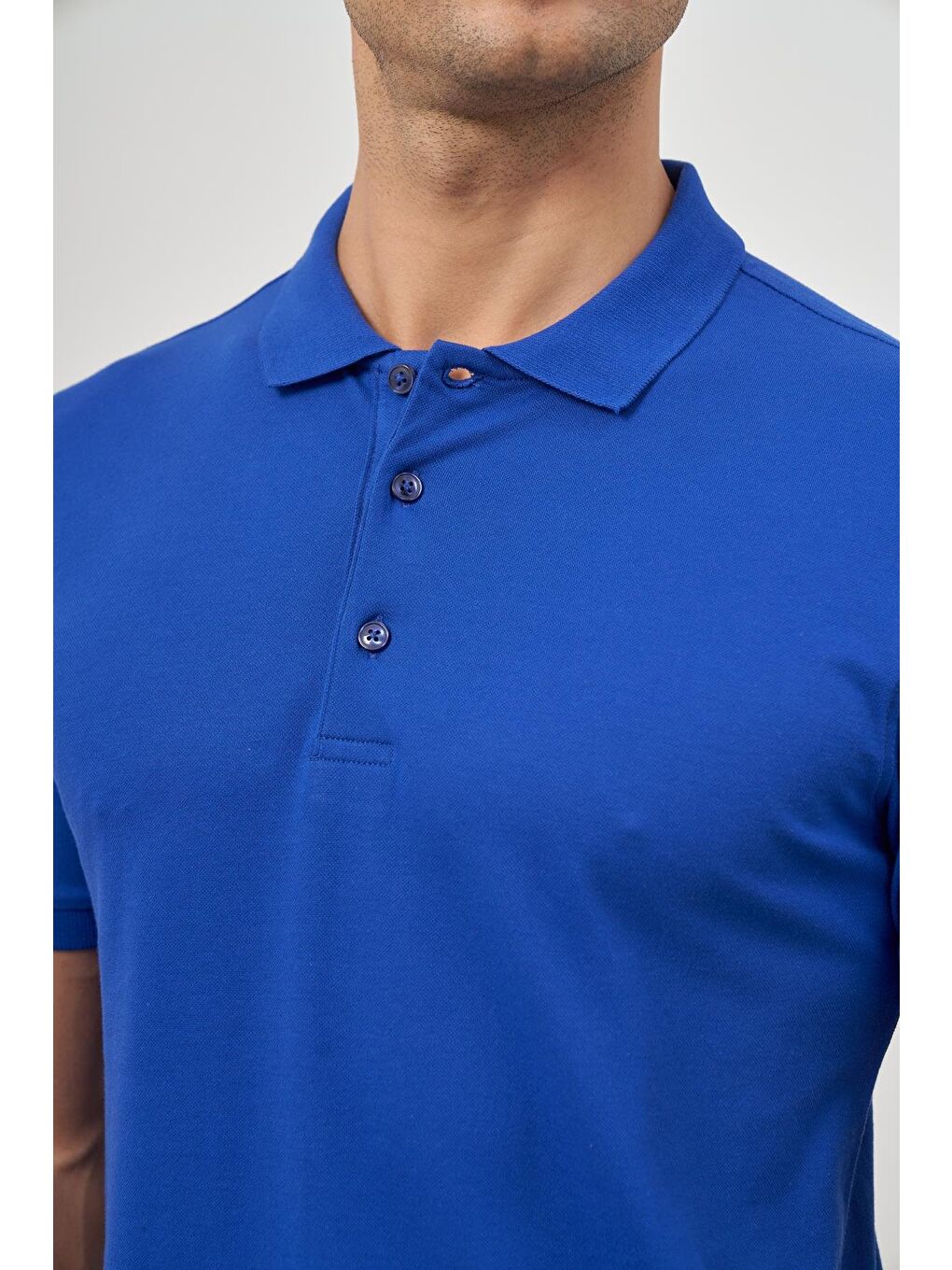 Mavi Saks Kısa Kol Düz Pike Polo Yaka Casual Slim Fit Tişört 1011240194-5