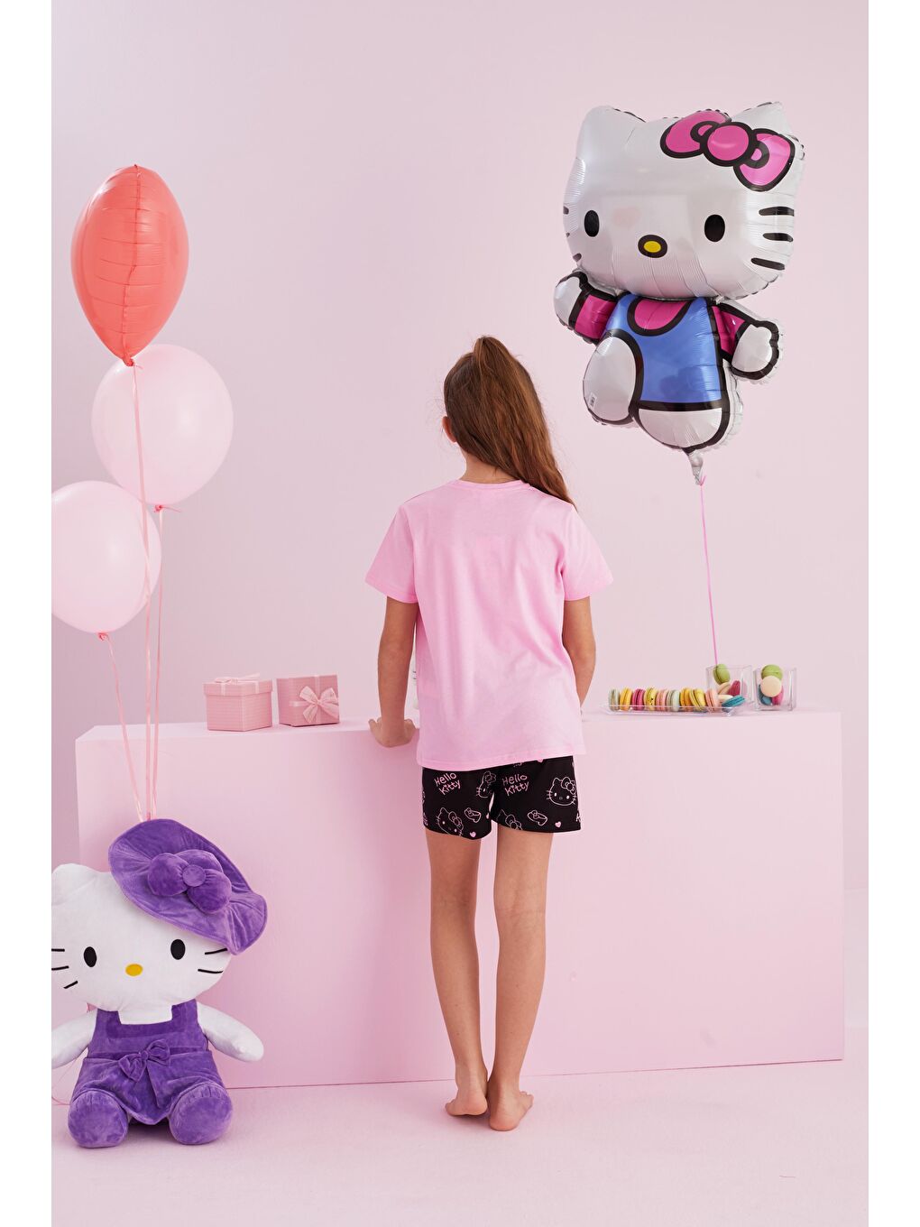 SİYAH İNCİ Pembe Hello Kitty Lisanslı %100 Pamuk Pembe Çok Renkli Bisklet Yaka Şort Pijama Takım - 1