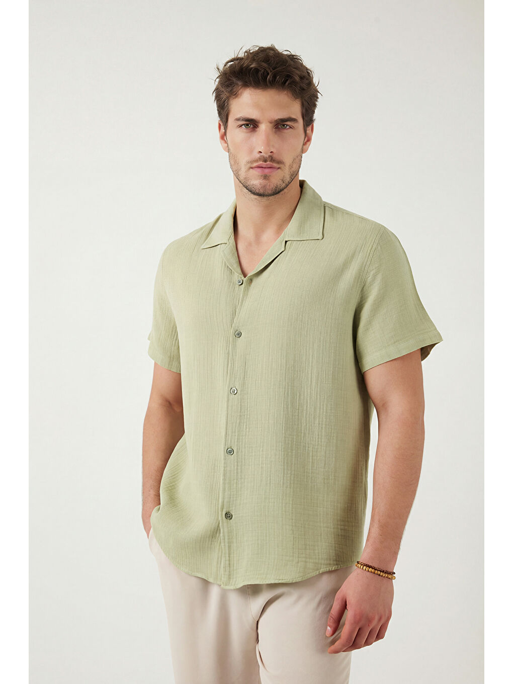 Yeşil Pamuklu Regular Fit Klasik Yaka Kısa Kollu Gömlek CF26S125404-3
