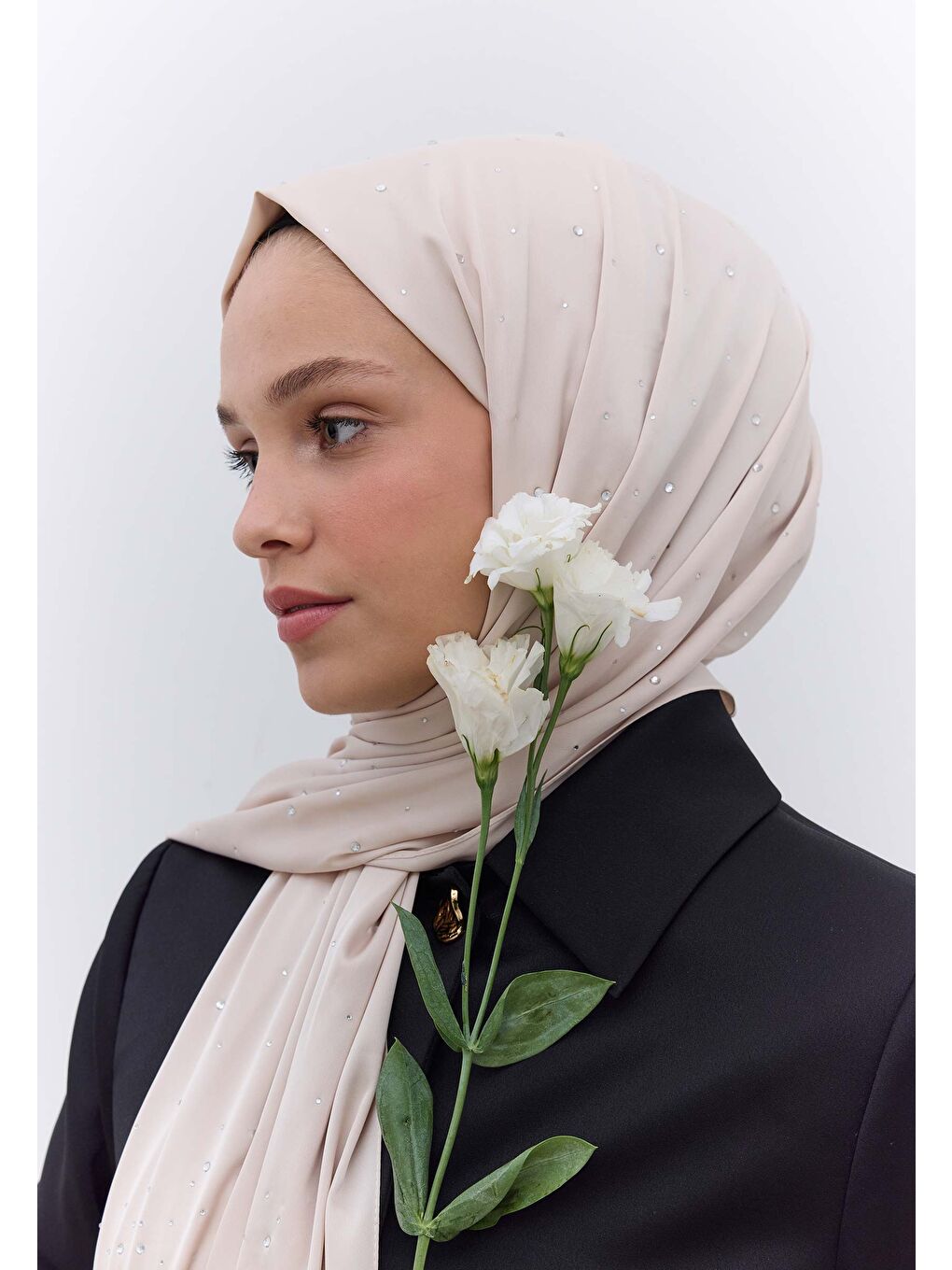 Strass Taşlı İpeksi Şal Bej