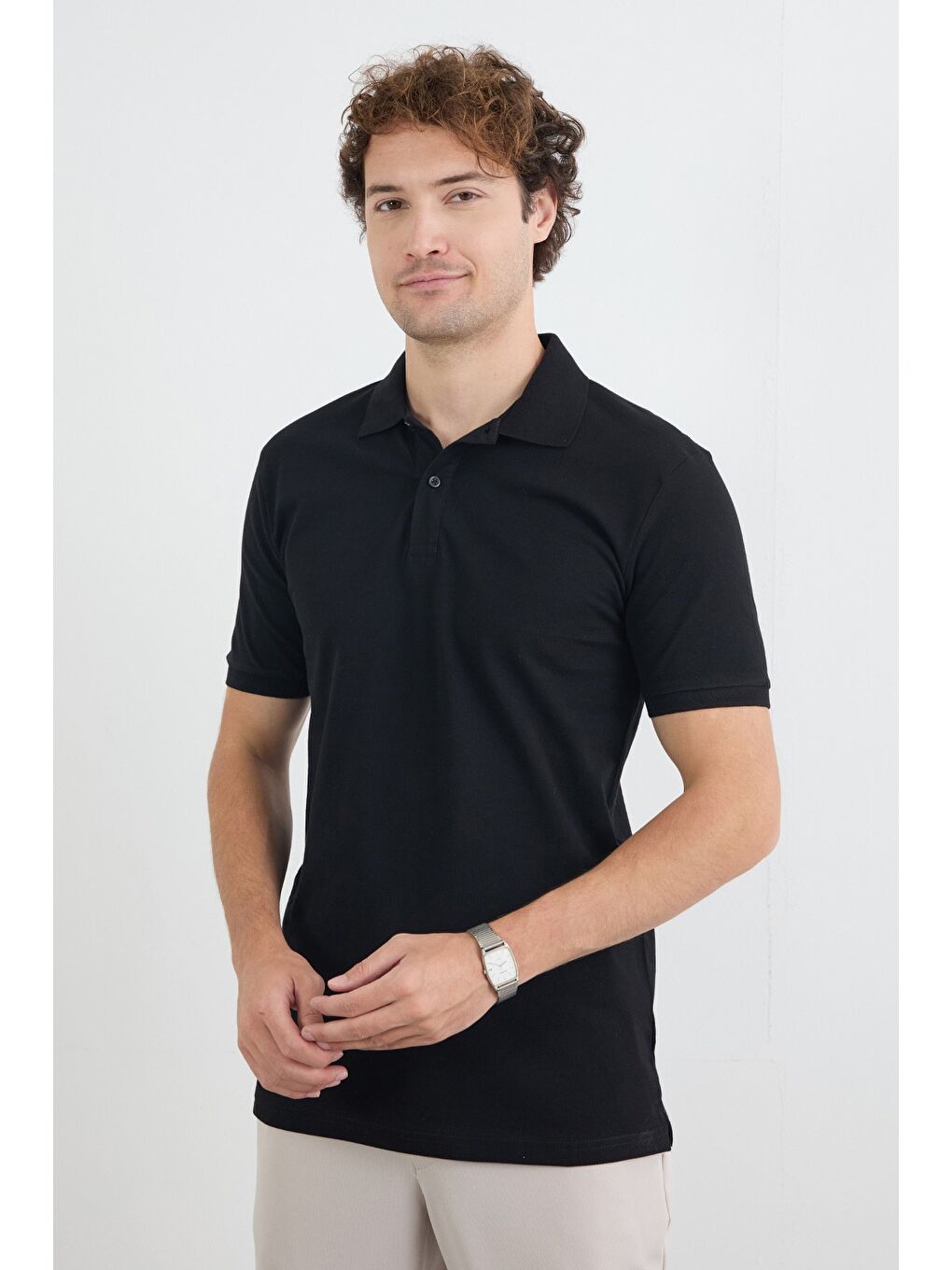 Siyah Basic Polo Yaka Yarım Düğmeli Tişört
