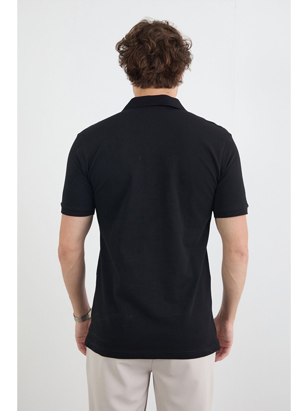 Siyah Basic Polo Yaka Yarım Düğmeli Tişört-3