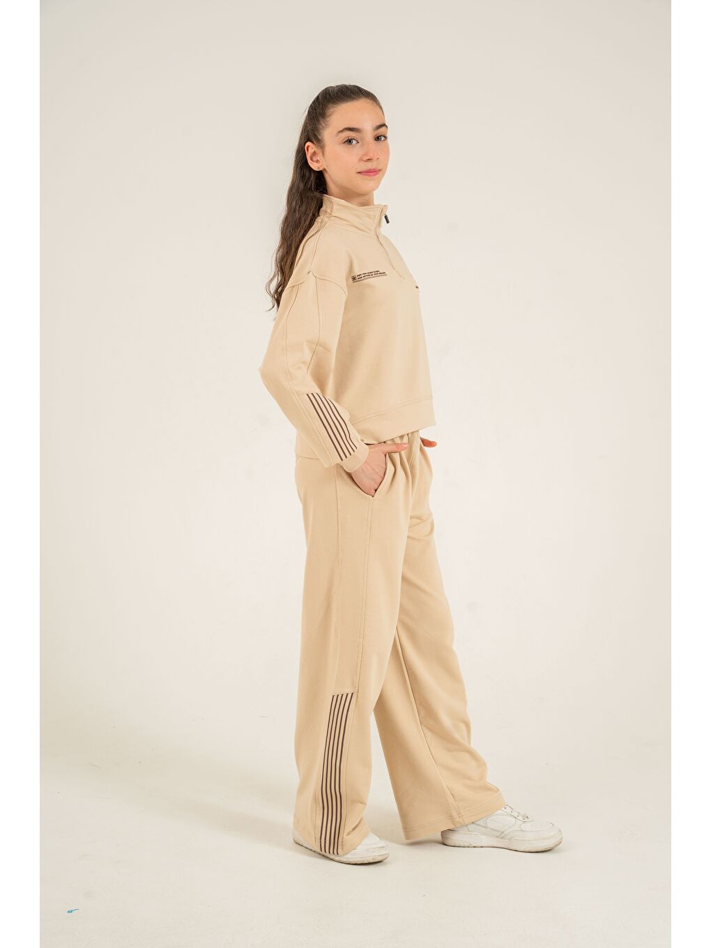 Bej The City  That Never Sleeps Baskılı Üst Ön Boydan Fermuarlı Kız Çocuk Alt Üst Eşofman Takımı-1