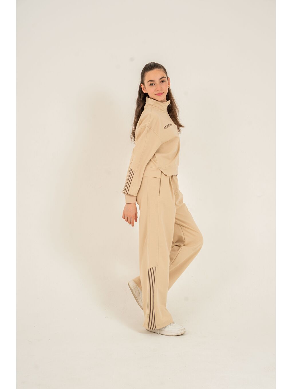 Bej The City  That Never Sleeps Baskılı Üst Ön Boydan Fermuarlı Kız Çocuk Alt Üst Eşofman Takımı-3