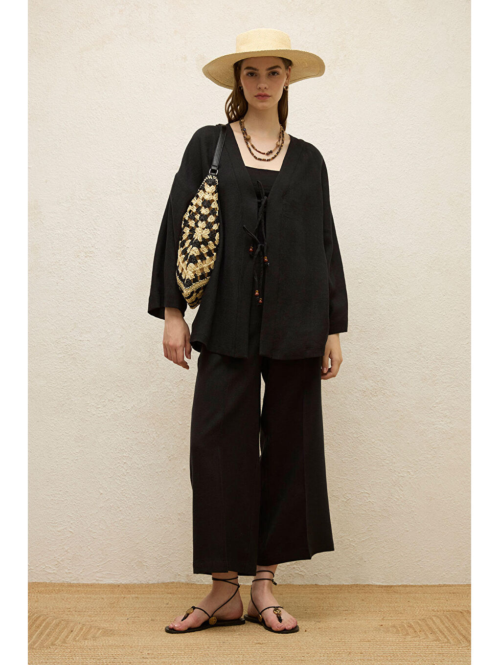 Siyah ÜTÜ İZLİ KETEN PANTOLON SİYAH-2