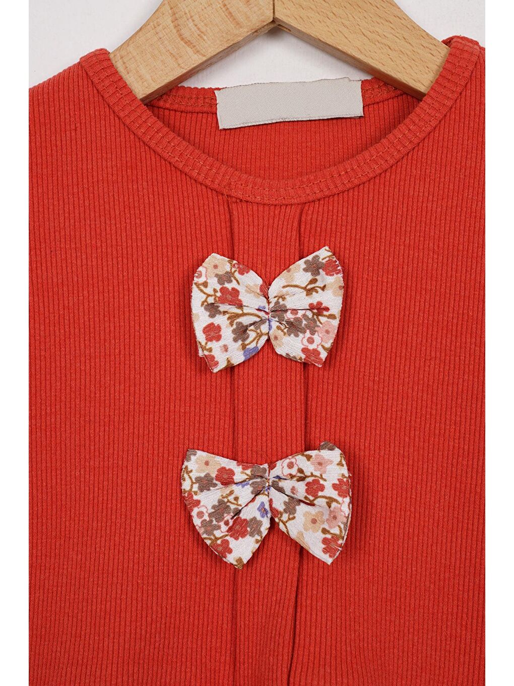 Kahverengi Önü Patlı Çiçek Desenli Kiremit Renk Kız Çocuk Elbise-1