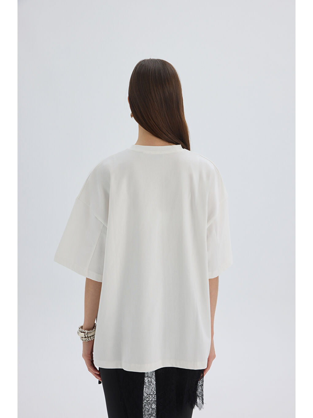 Doberman Pinscher Beyaz Oversize T-Shirt-4