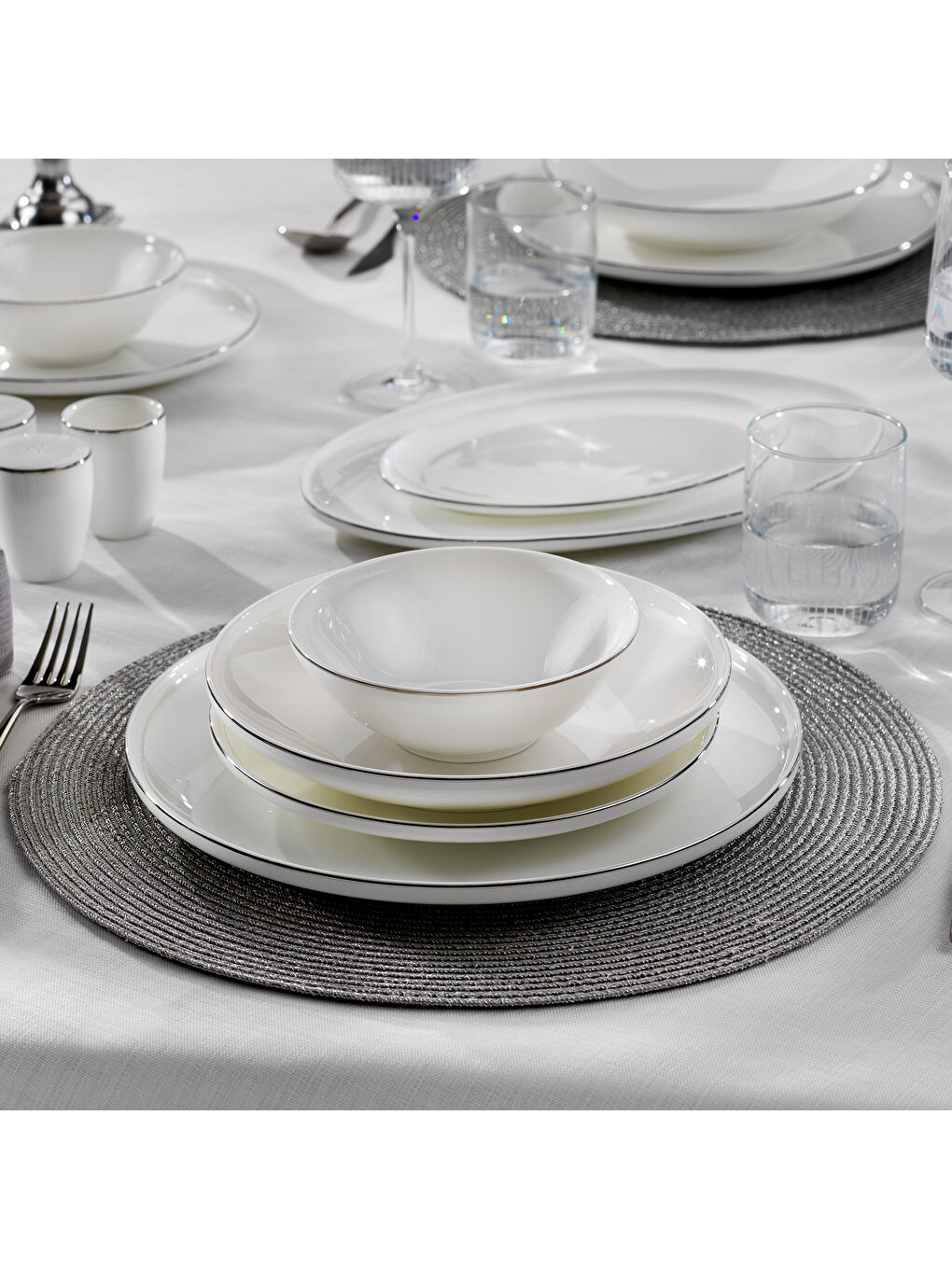 Beyaz Chance Platin Yemek Takımı 56 Parça-Platin-1