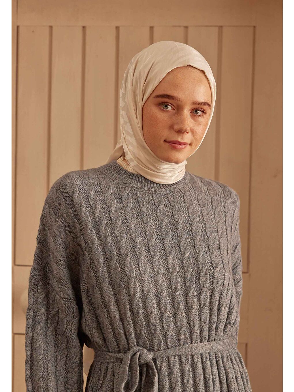 Dublın Jakarlı Şal Bej-1