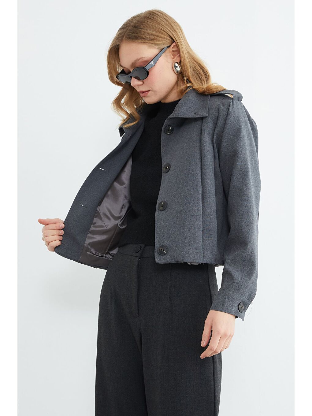 Antrasit Düğmeli Gömlek Yaka Pileli Trençkot-2